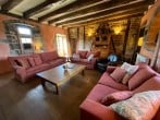 Salon beams Salon beams